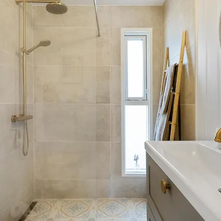 Lovely In With Wifi Prázdninový dům